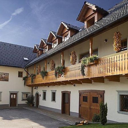 Villa Tourist Farm "Pri Biscu" Bled Exterior foto