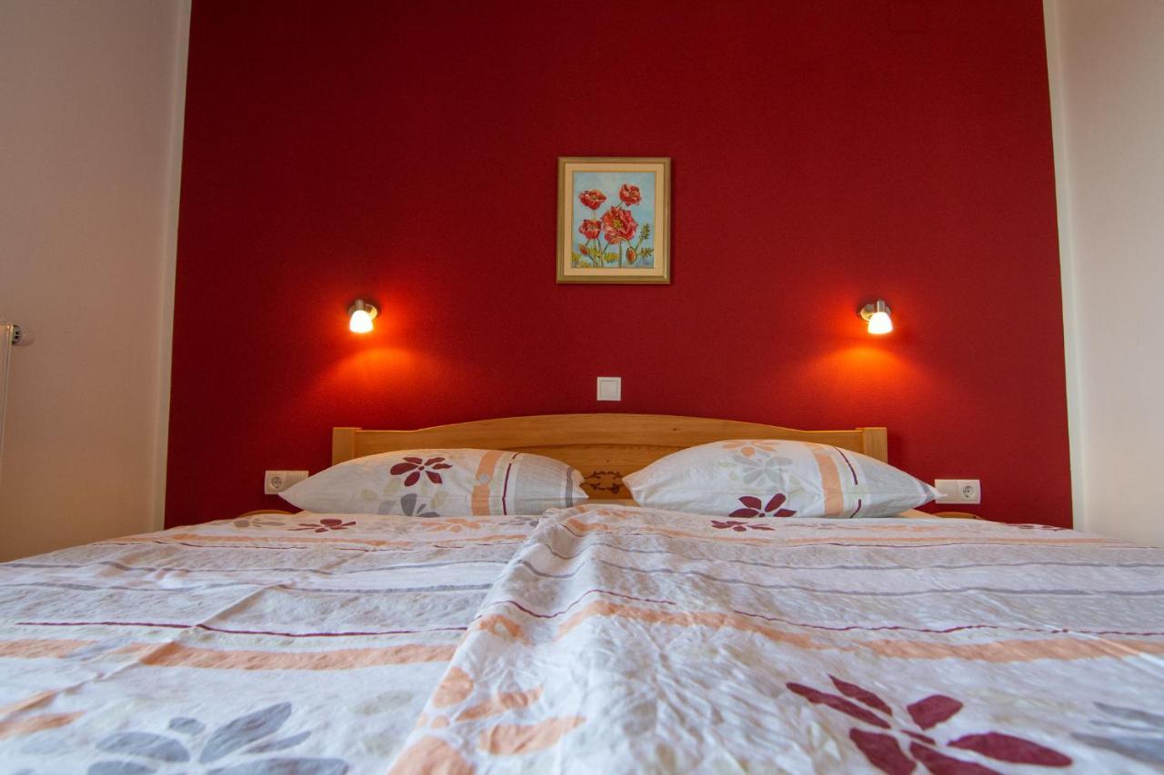 Villa Tourist Farm "Pri Biscu" Bled Exterior foto